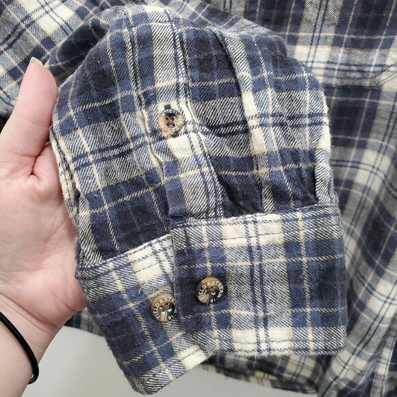 Field & Stream Woman's White Blue Plaid Flannel Long Sleeve Button Up Plus‎ XXL - Picture 3 of 6